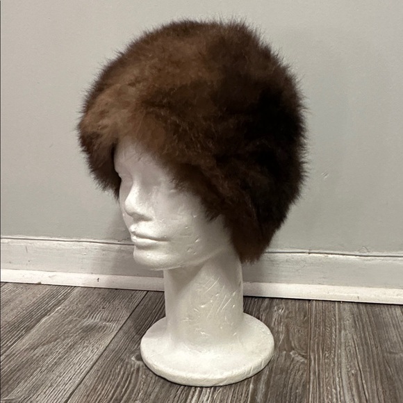 Real Fur Winter Hat - Picture 3 of 9